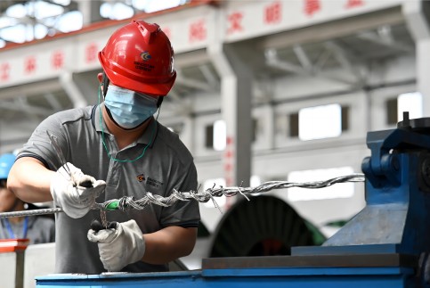 Ǯɽ�ӣ�Ǳ����־��ֻΪÿһ������