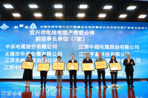 18luckɷݳϯµߵҵںеߵ²Ž塱θ³λѧ򵼵˾̸