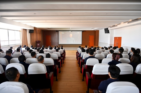 ʷΪس ·ܽ³̡18luckɷ֯ԱԢĿսʤ80ıʽ